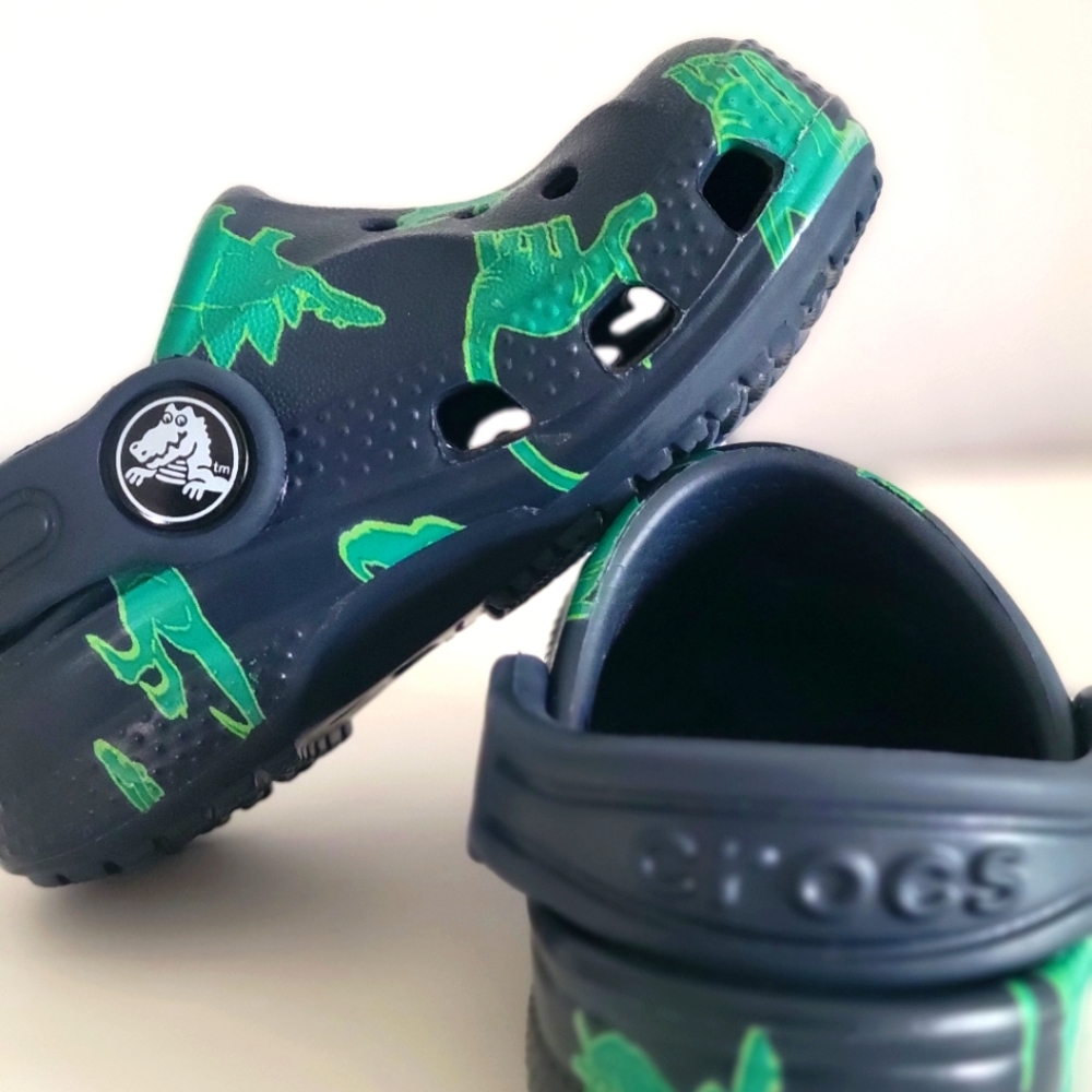 Crocs - Picture 3 of 5